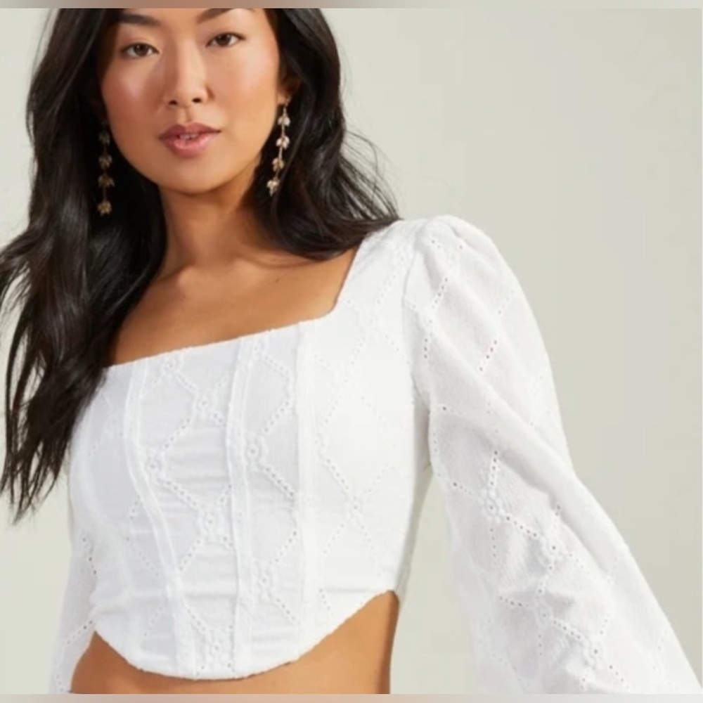 Altar'd State White Textured Blouse